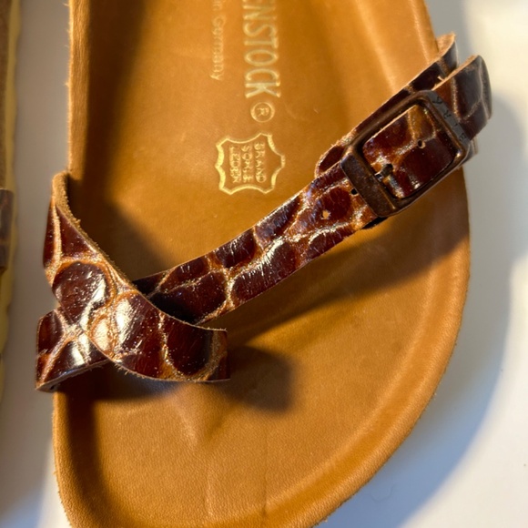 Leather ankle wrap sandal - Picture 3 of 9